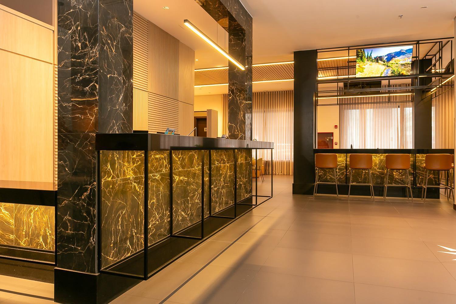 Hotel Roochelle Convention By Nobile クリチバ エクステリア 写真